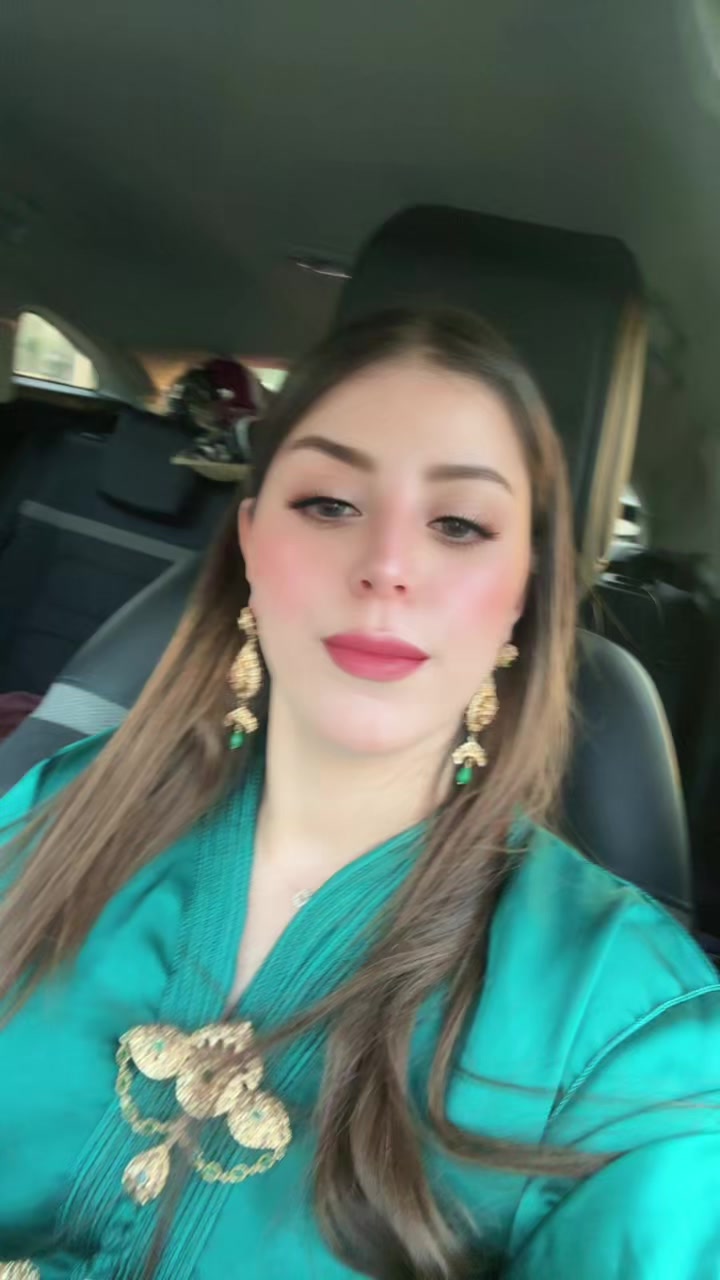 @Nesrine Ahmed Officiel