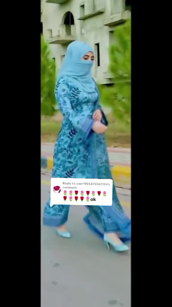 @👑 Madhuri 👑