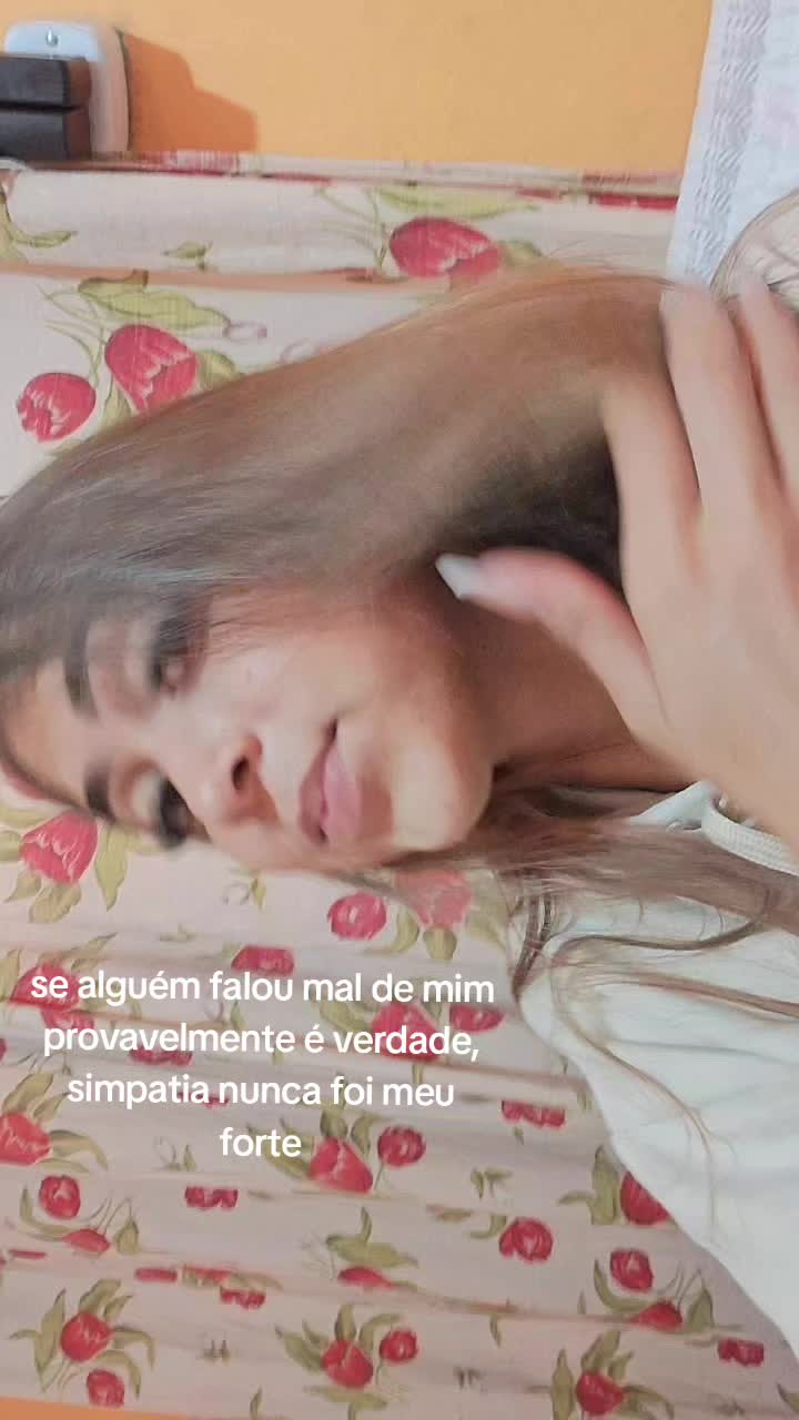 @thayzzz.