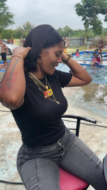 @dlucyempanadas