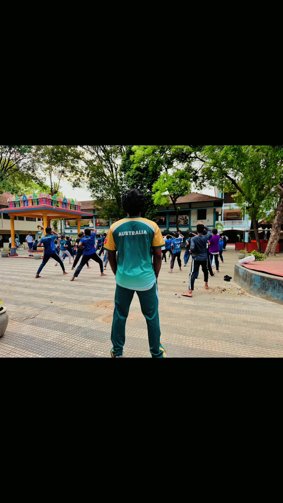 @Rossy Harinth🇦🇺🇱🇰
