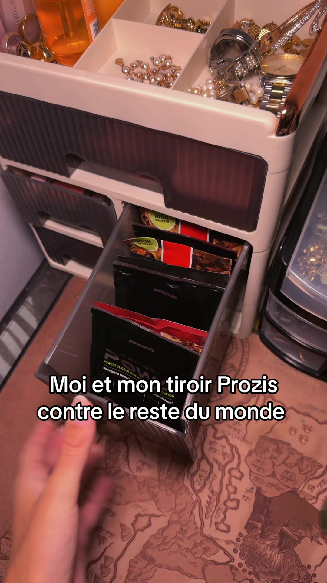 @Elodie✨