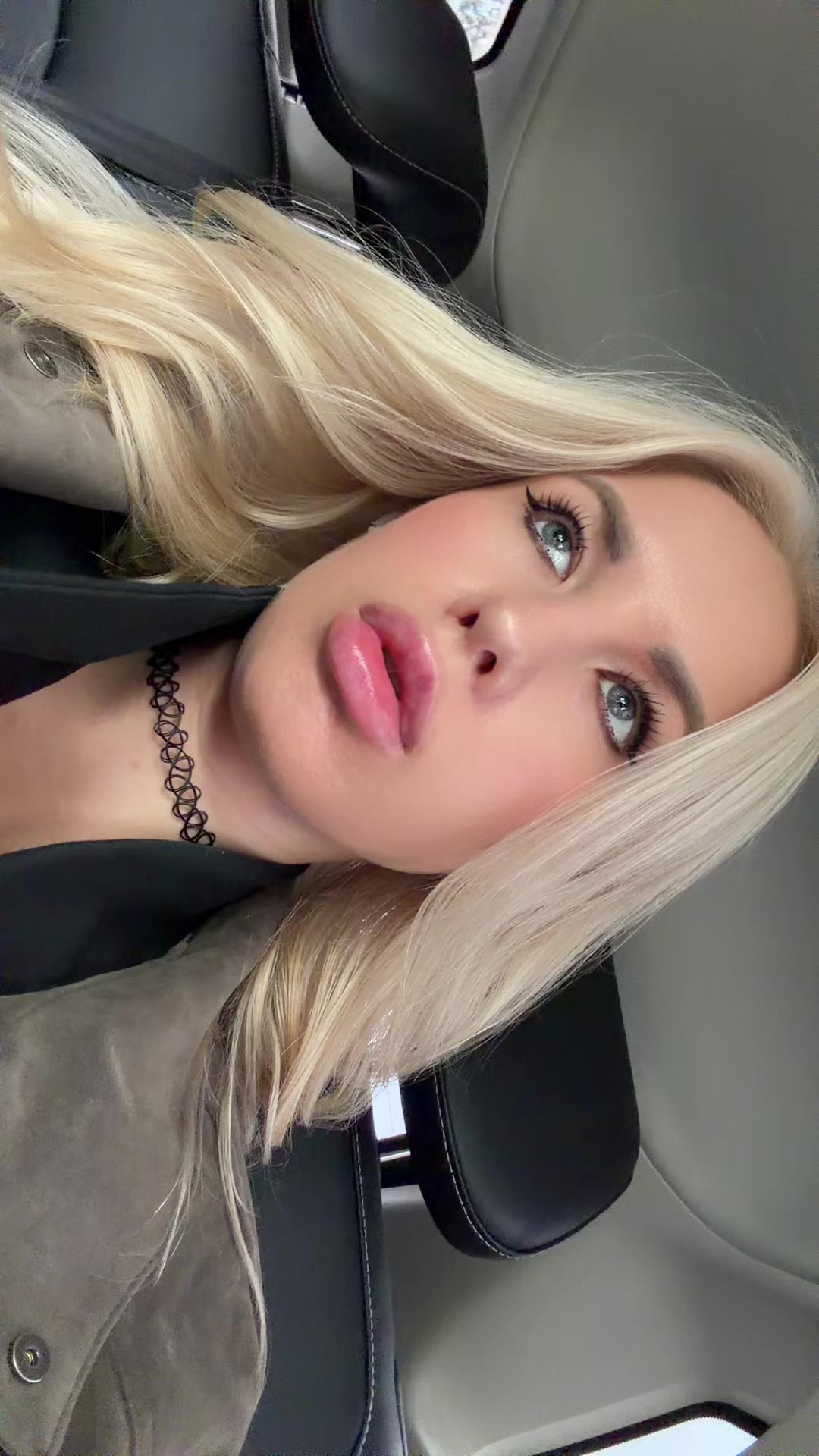 @mary_very