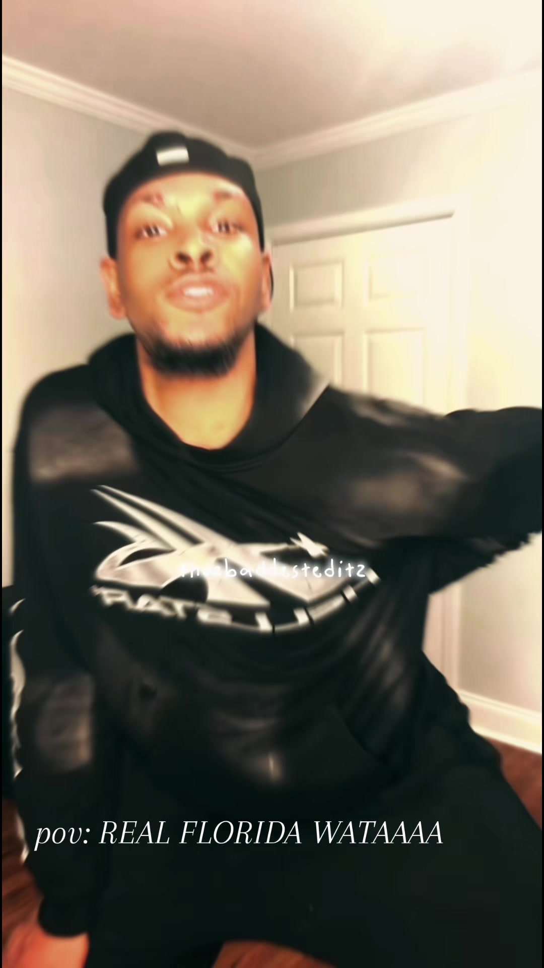 @🎥
