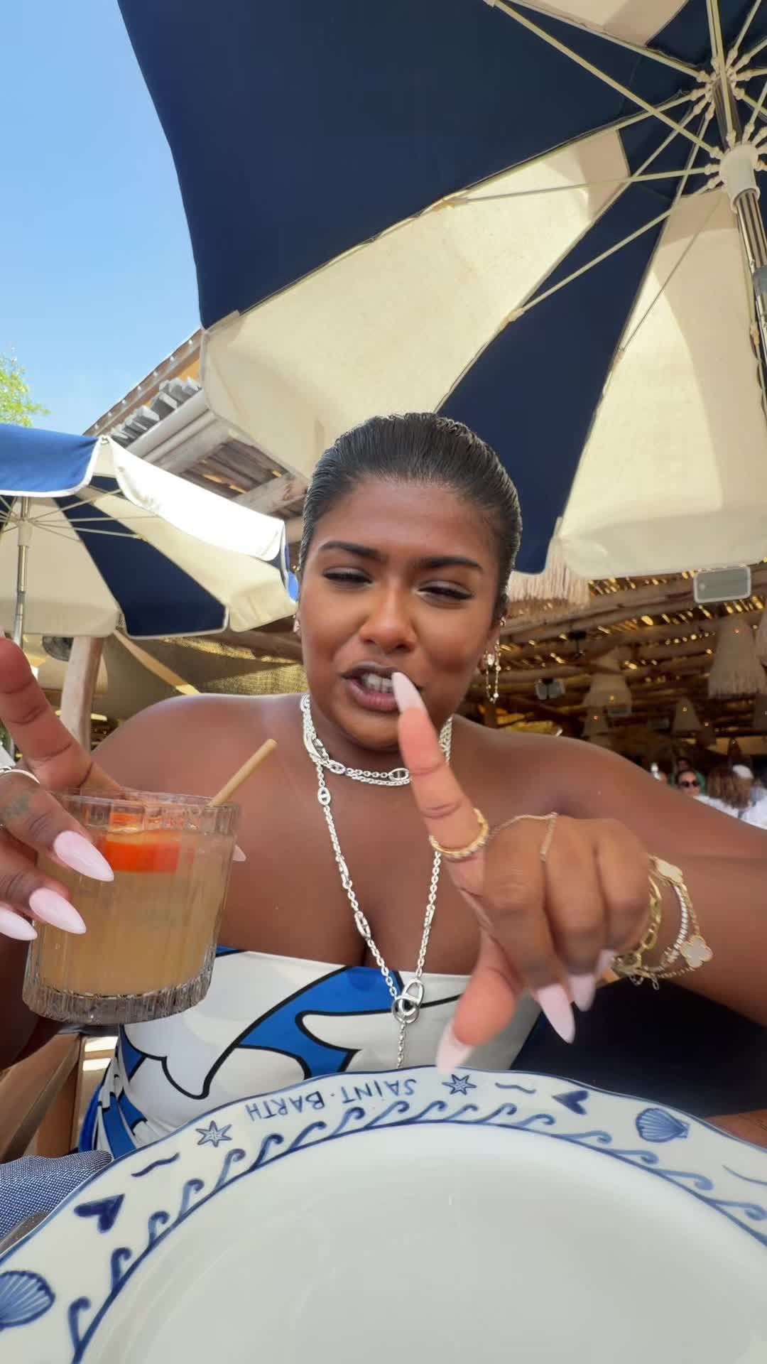 @Cynthia Victor