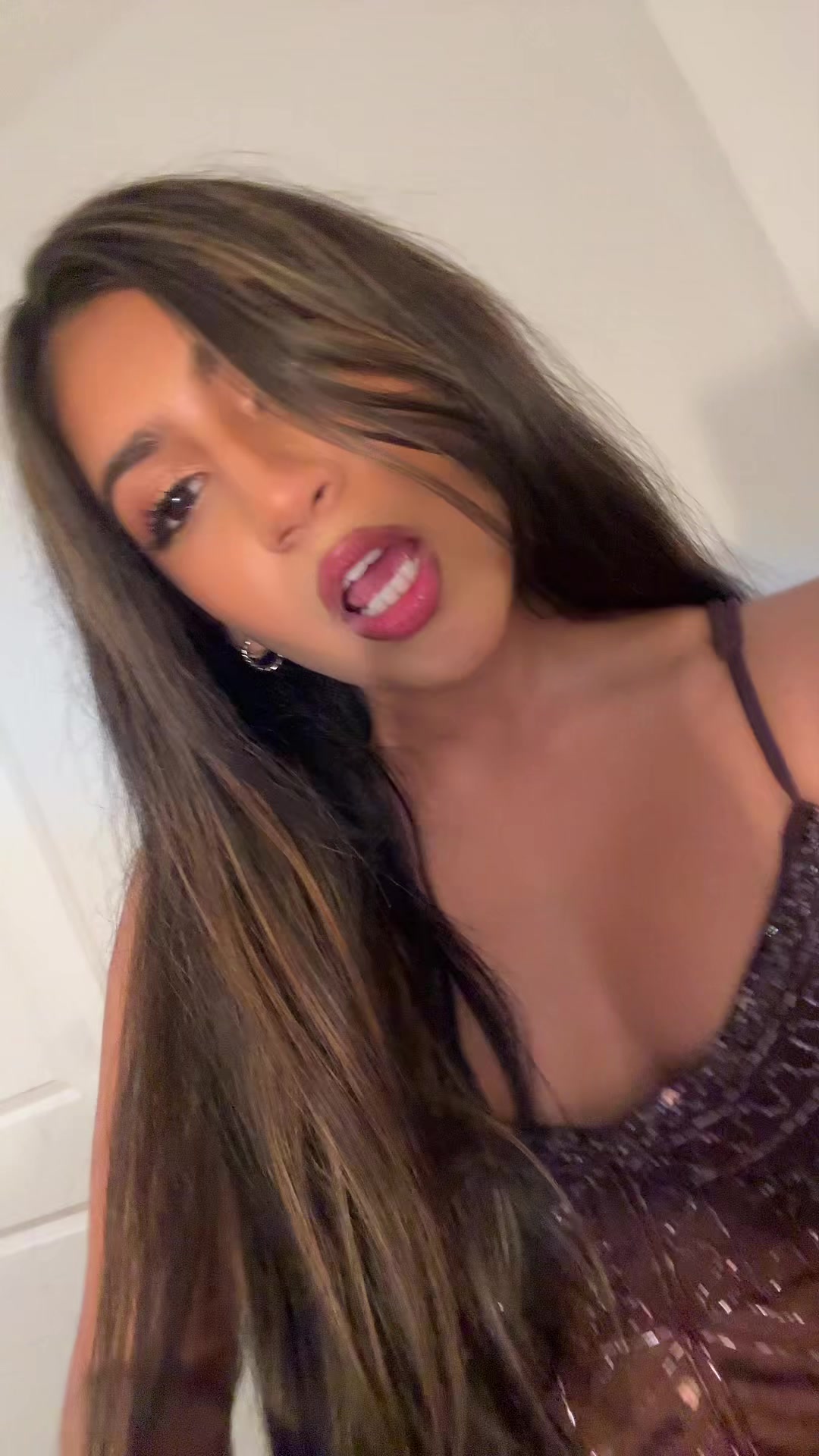 @Angie Singh