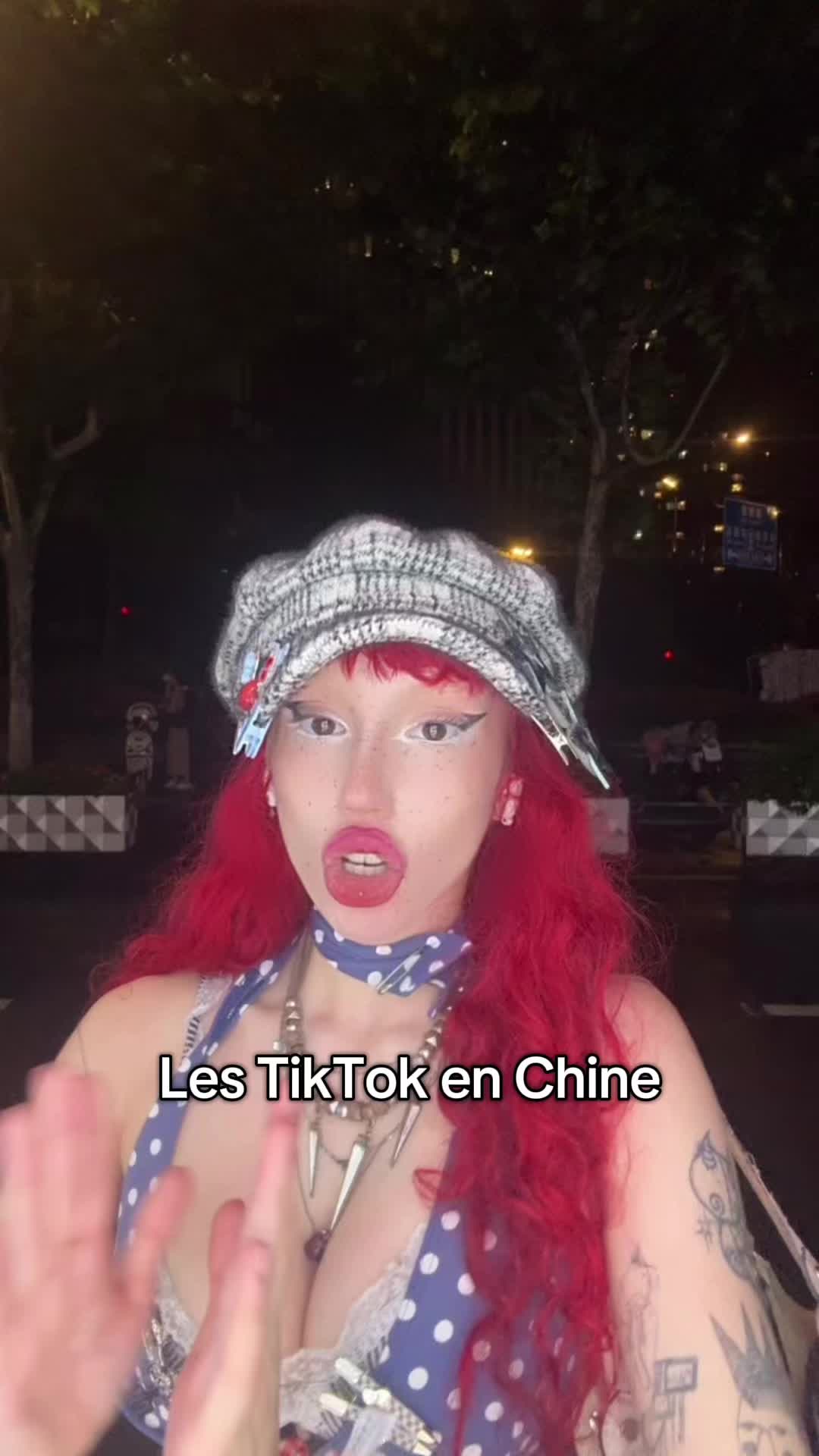 @lea_toute_rouge