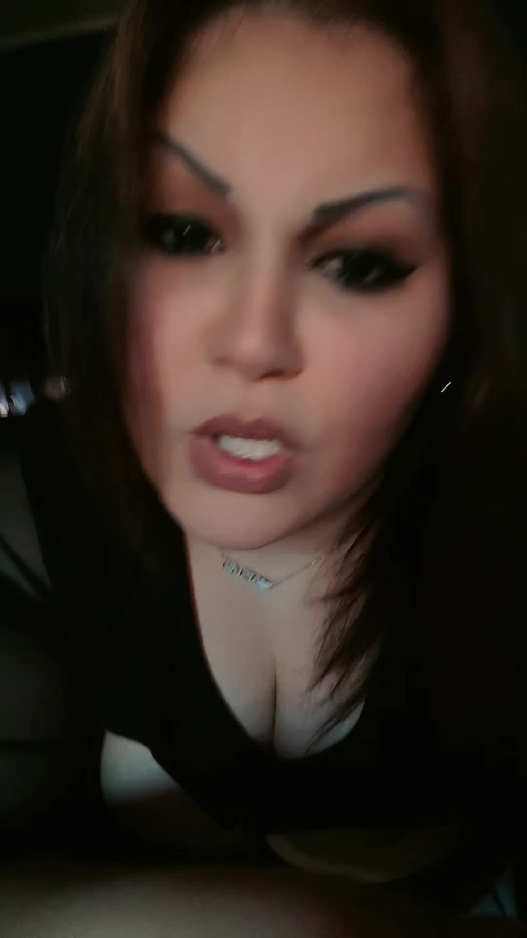 @ℭ𝔦𝔫𝔷𝔦𝔞𝔏𝔞𝔇𝔦𝔳𝔞