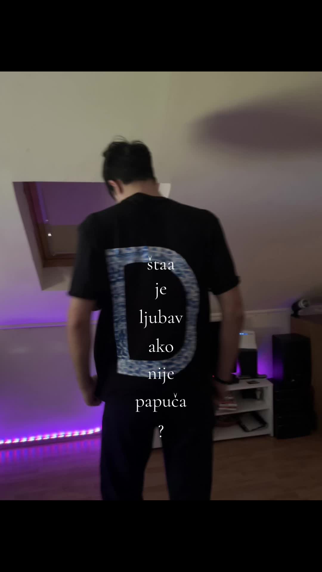 @🤍