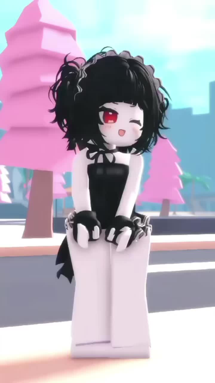 @ROBLOX : emmie🤤😟🥵🤪