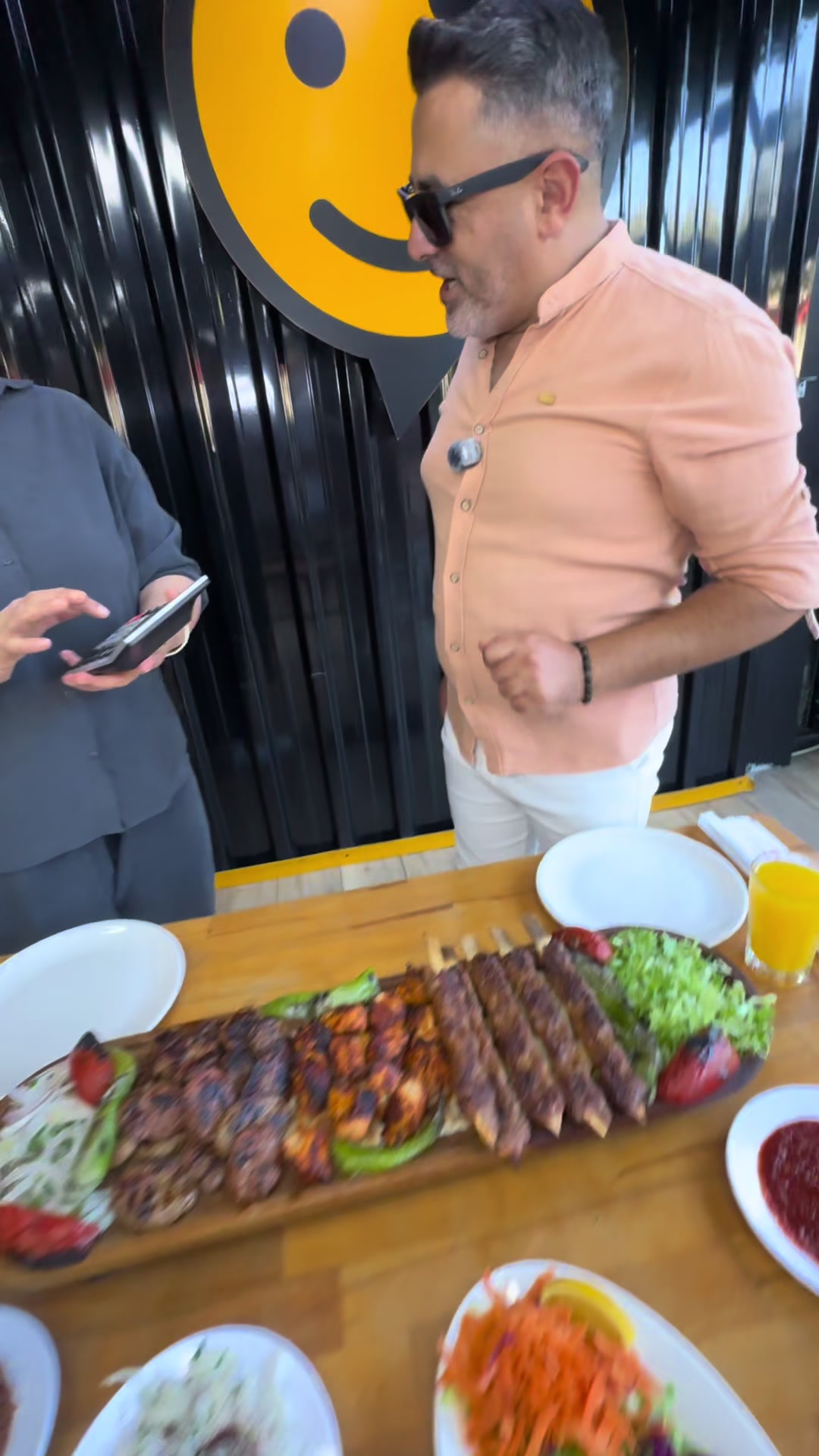 @K&Ouml;FTECİ EMİR & EMİR BURGER