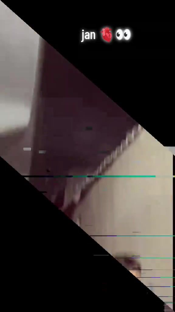 @𝐐 ari_𝑭𝑭_✓