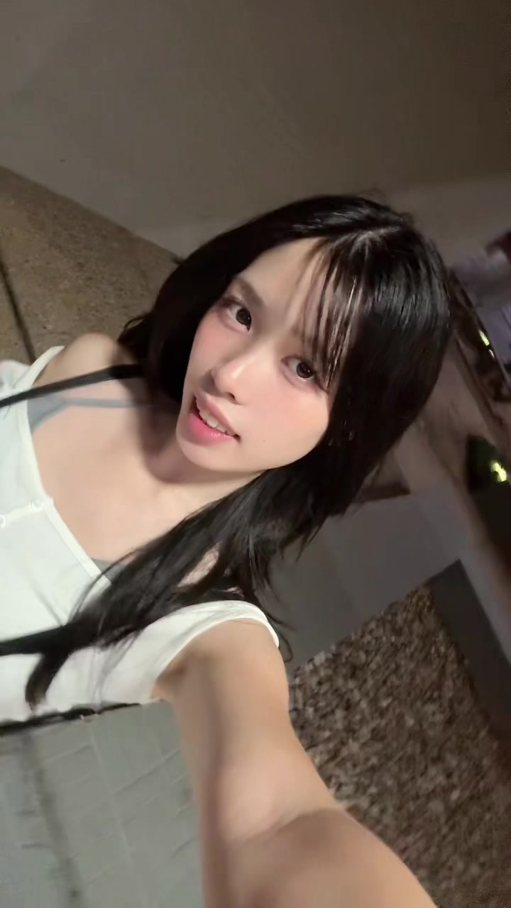 @twitch.tv/novapovie