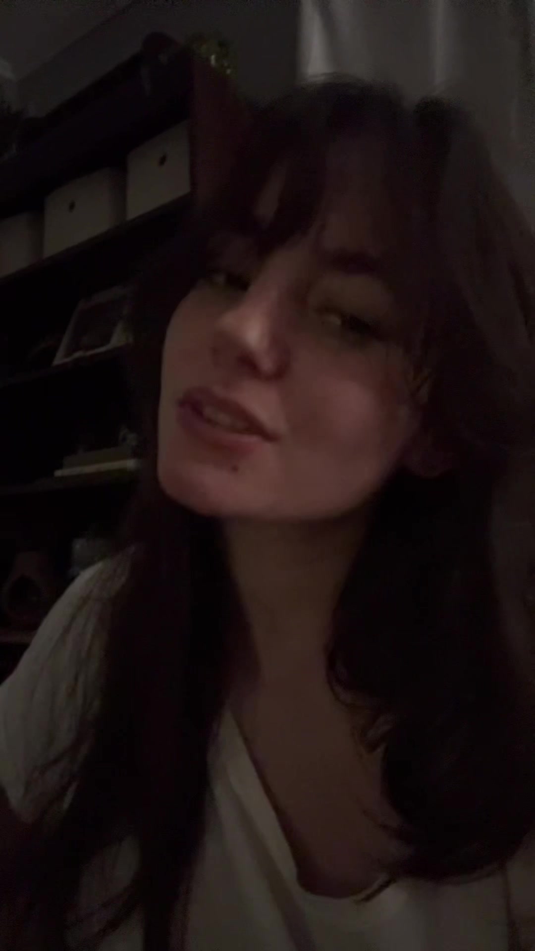@layla.com999