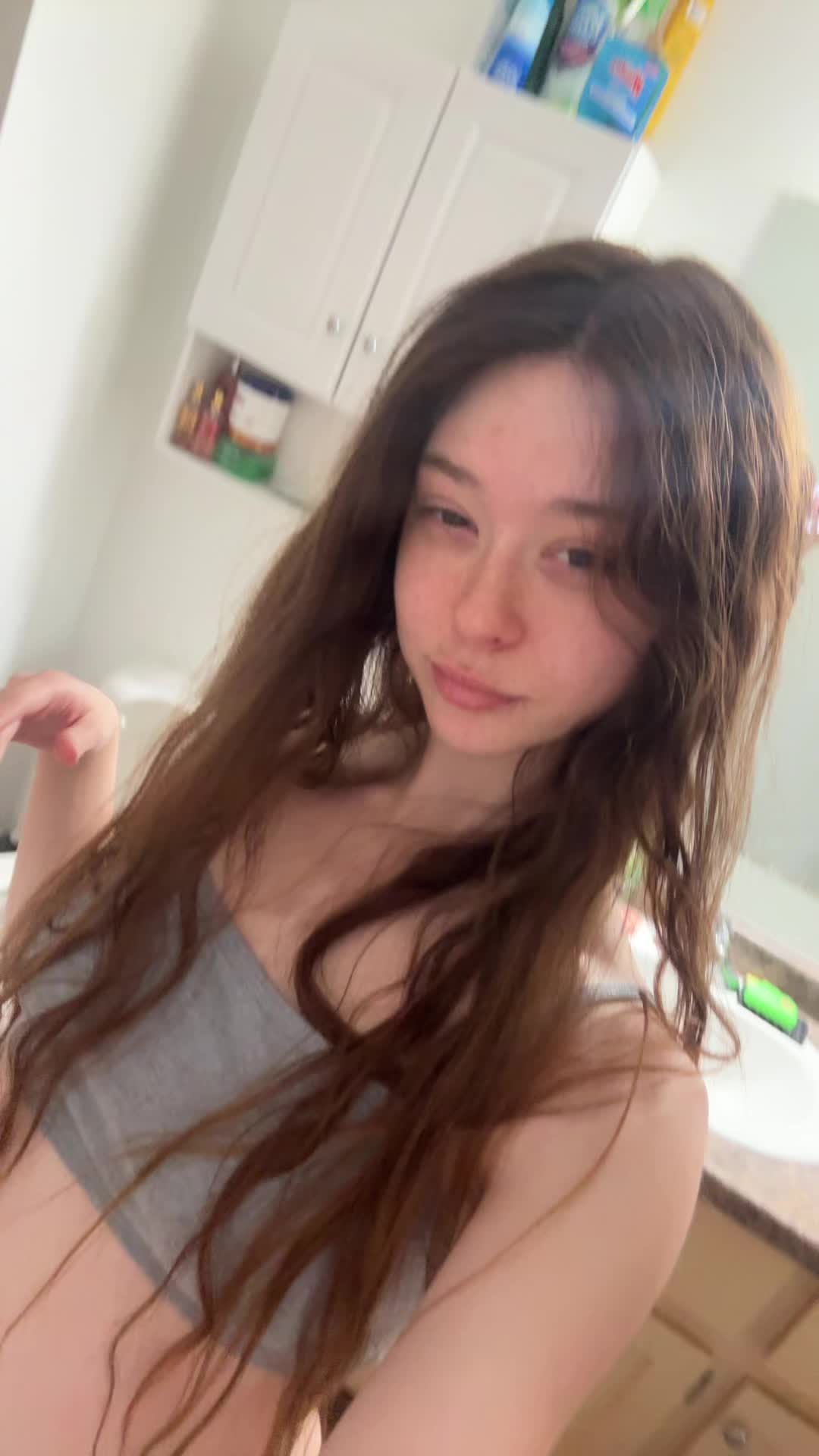 @🛸🦈
