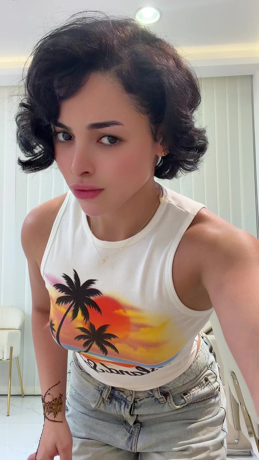 @ساره