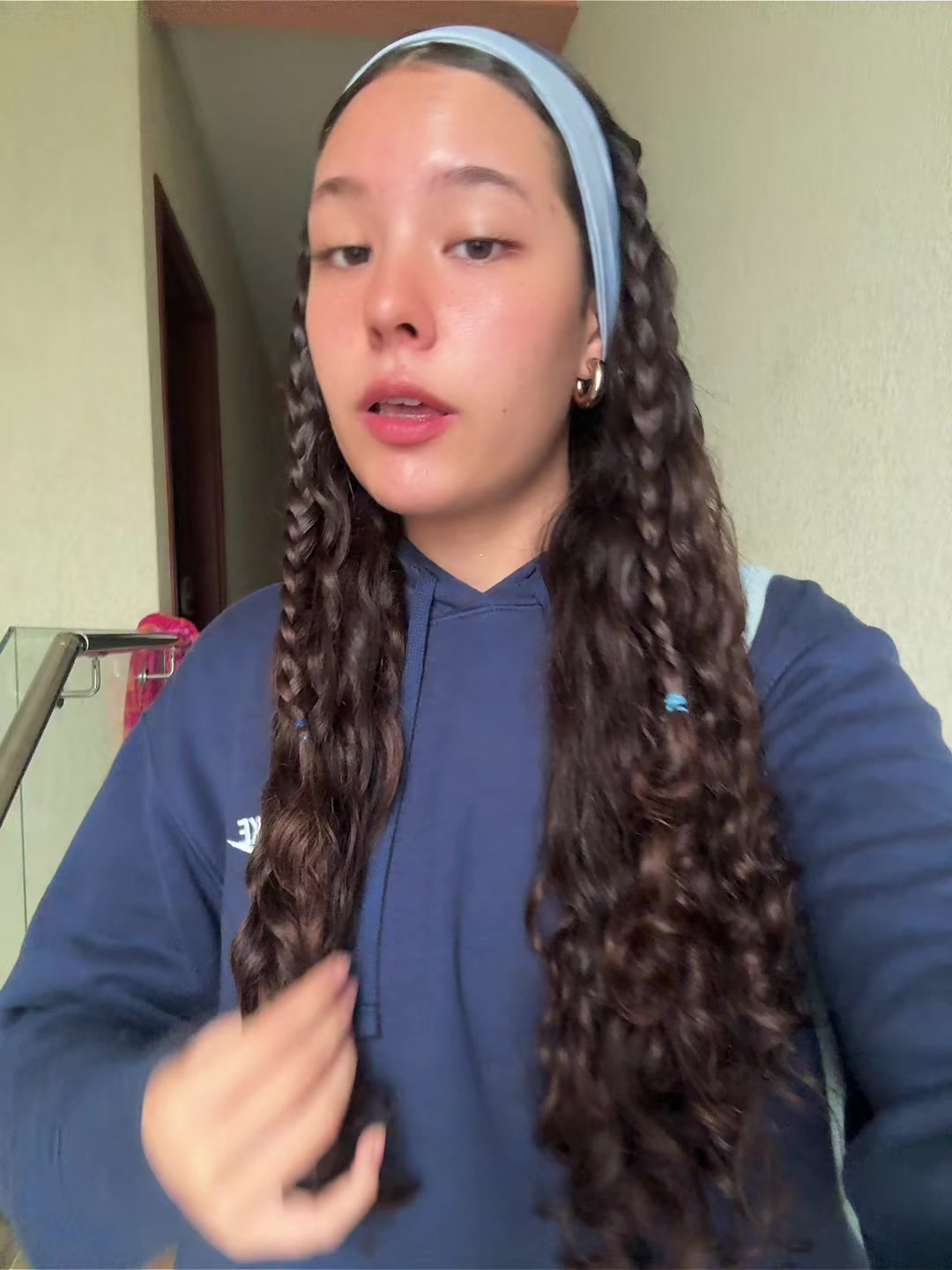 @Yulii