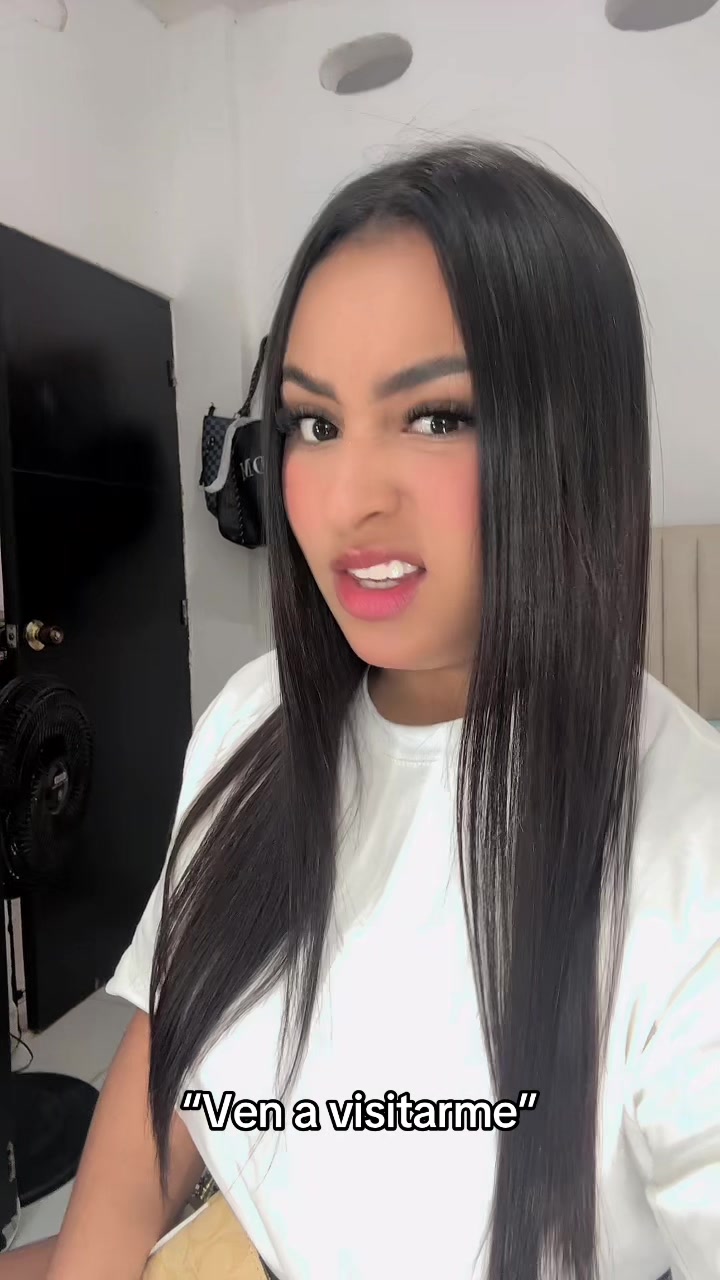 @DM👸🏻✨