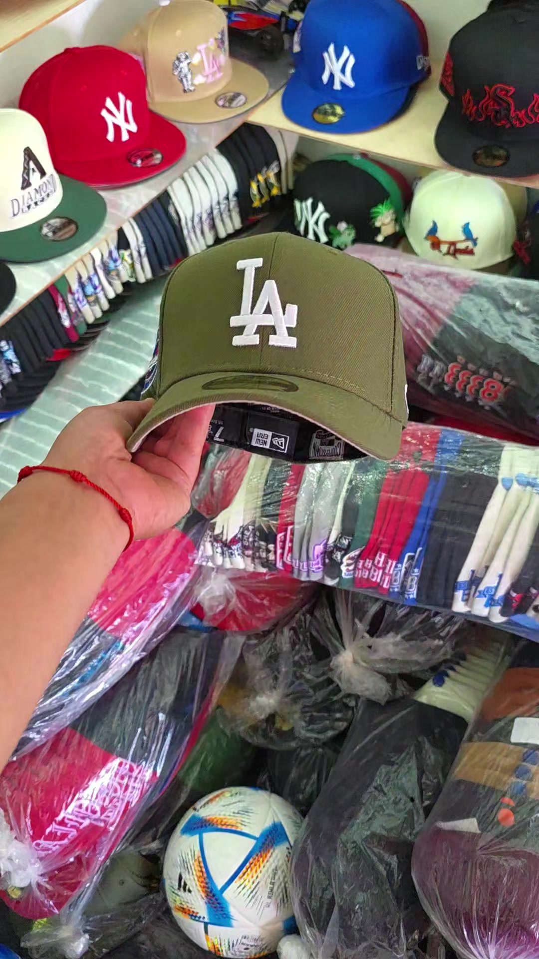 @HERCONT-CAPS