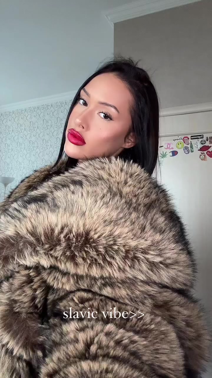 @Fur coat fans