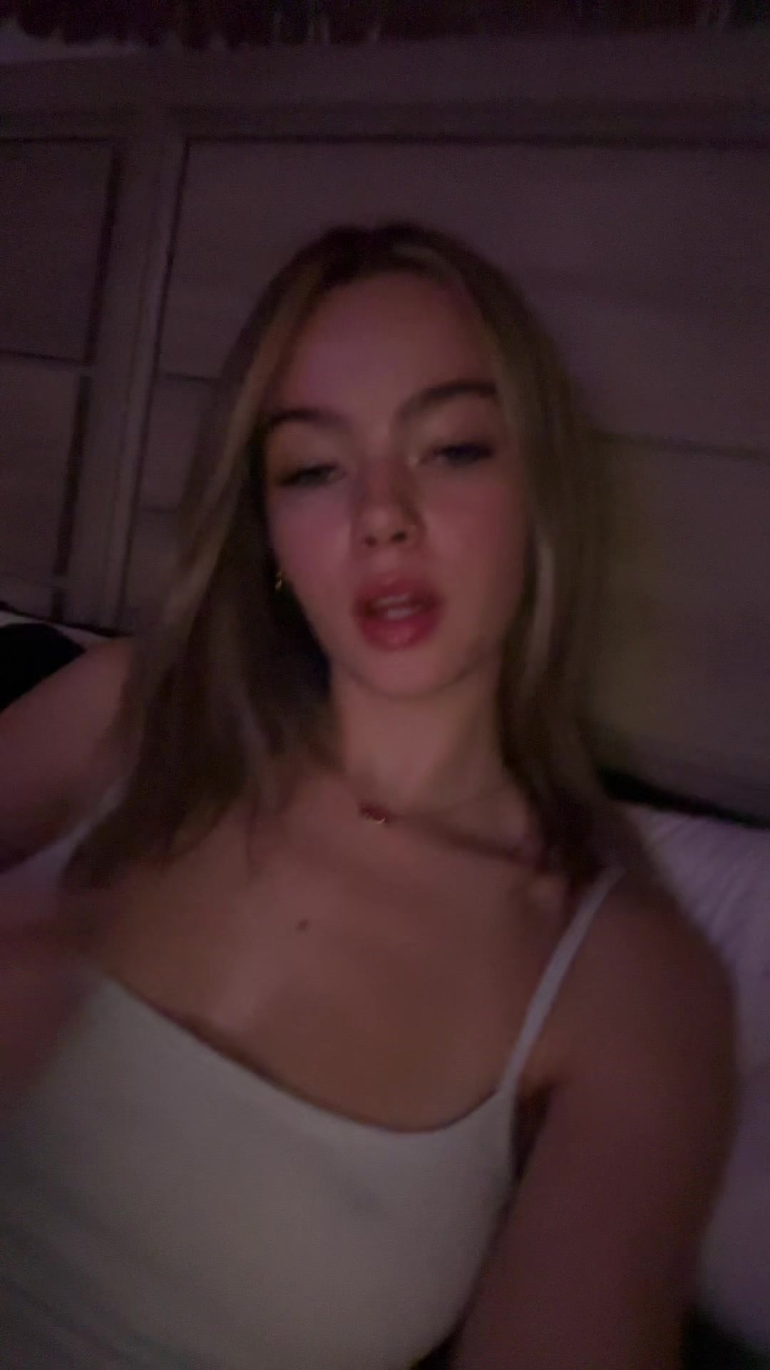 @izzy