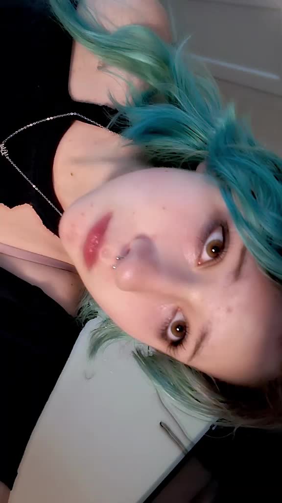 @Lilyyy