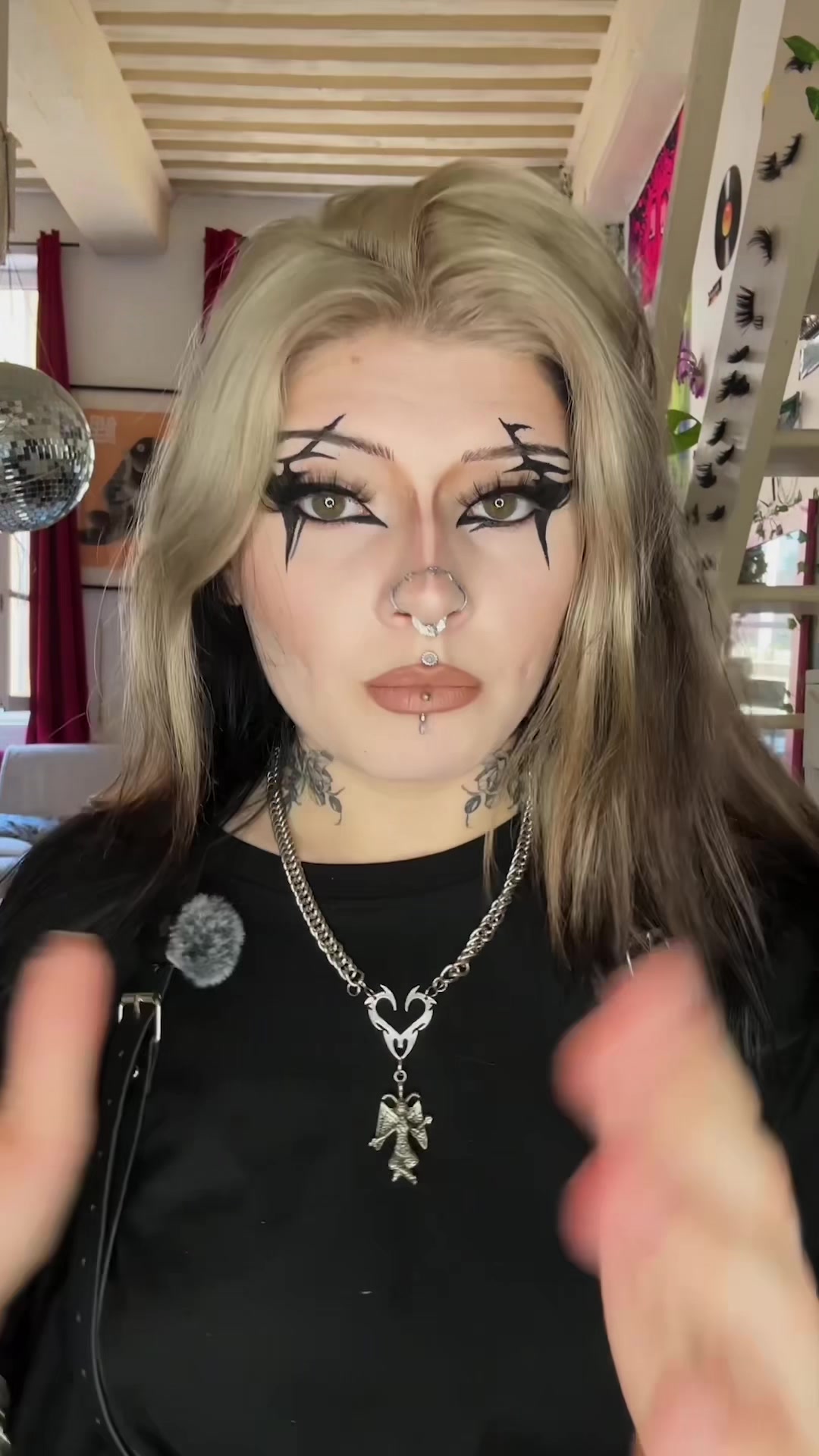 @Améthyste🌝
