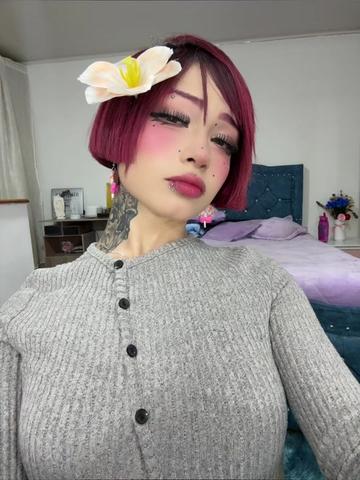 @Cute_loree