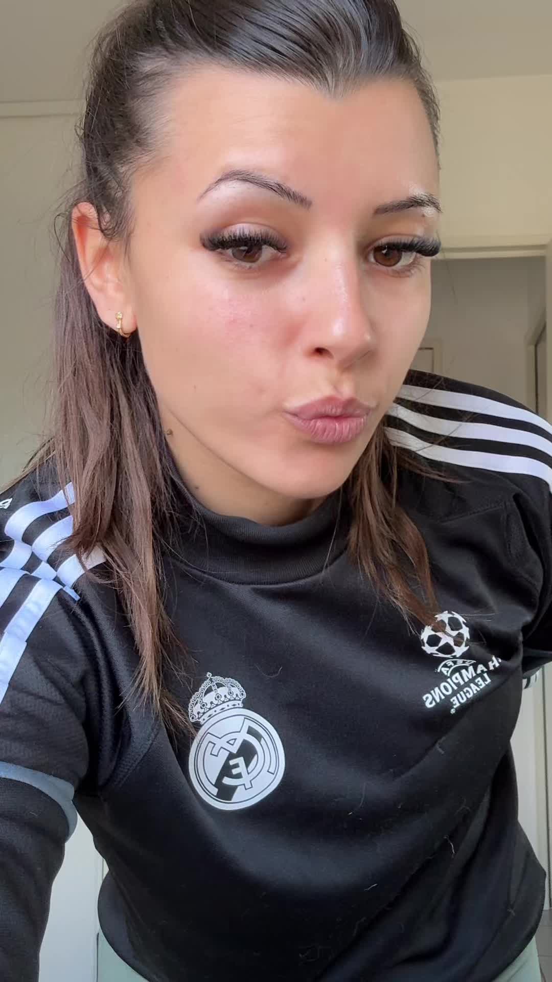 @Katia | Voyage - Sport 🥥🐚🌺