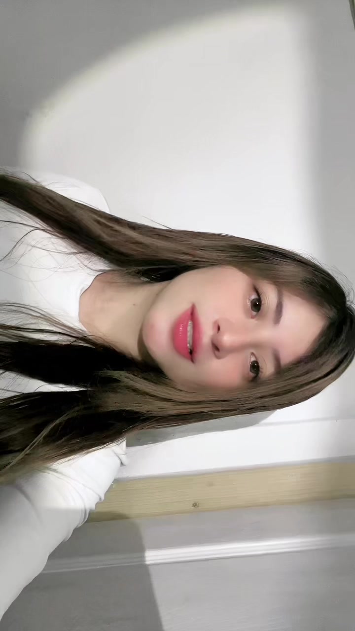 @🧔🏻&zwj;♀️🖤