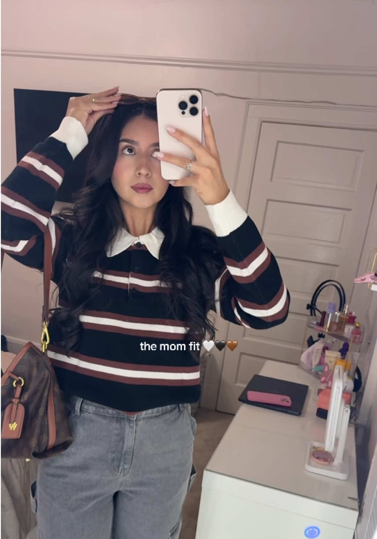 @ᒪIᒪᒪIᗩᑎ ᗷOᑎIᒪᒪᗩ.🦒