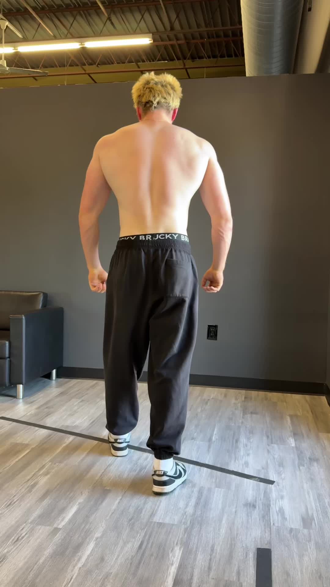 @andrewwaynelift