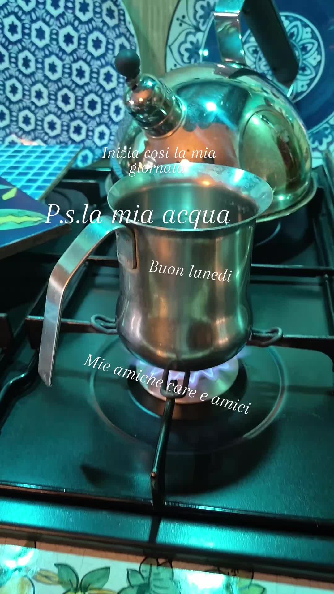 @Anna Napoli631