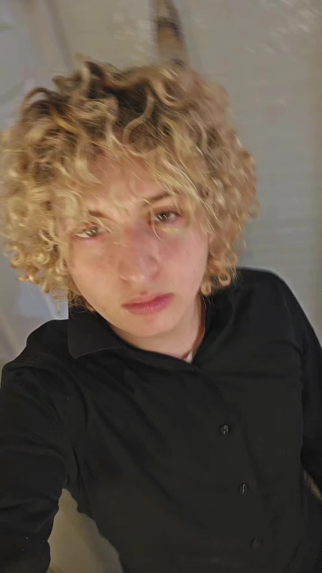 @Jony<3