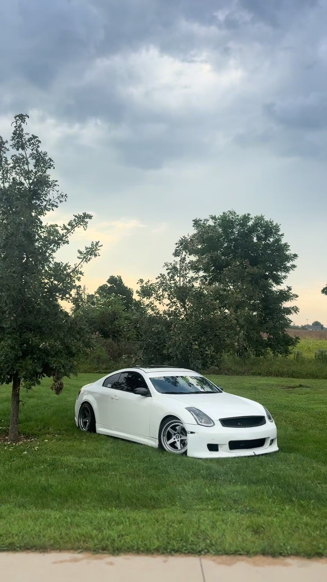 @Vq.Cayden
