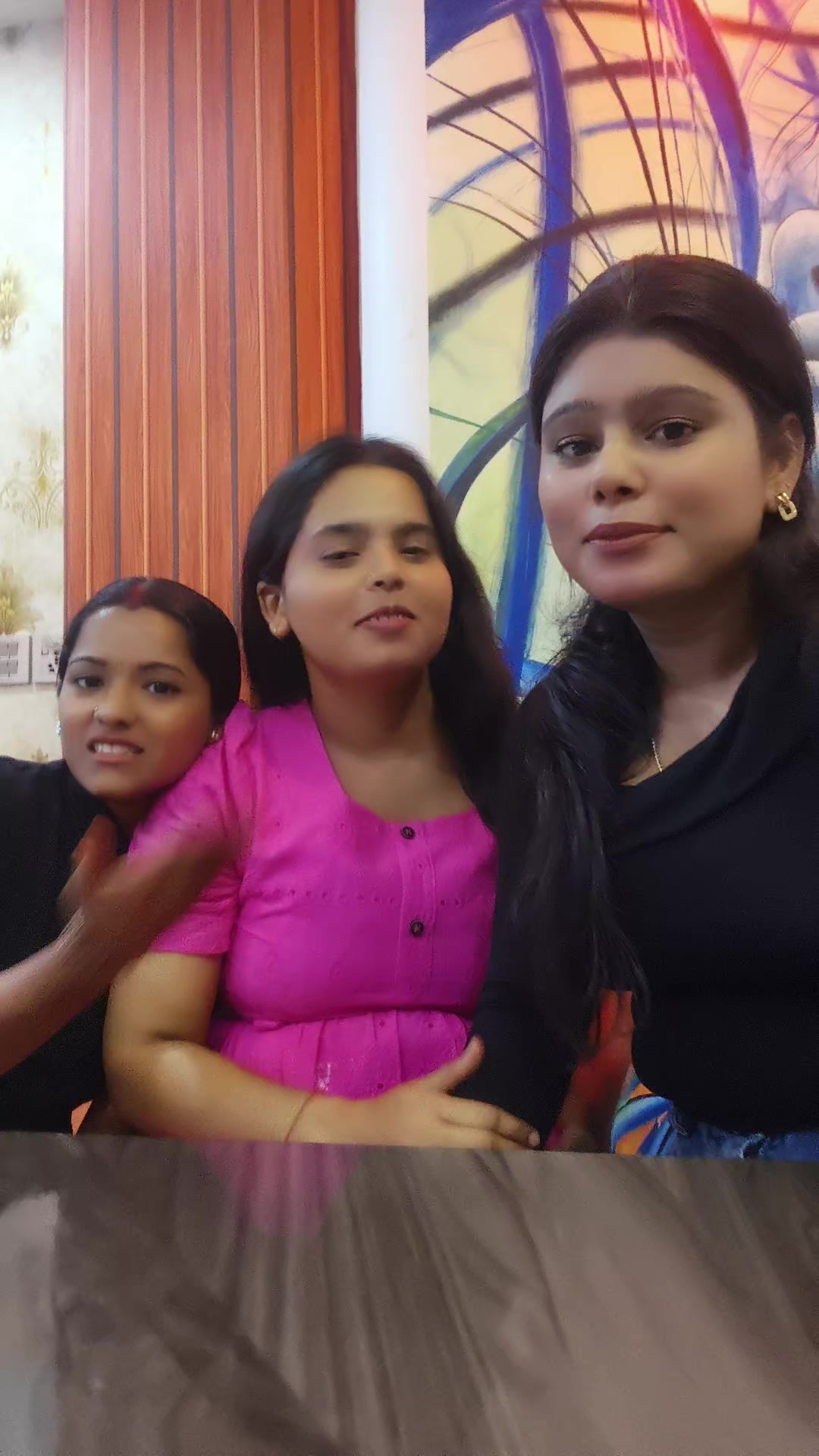@YadavNisha