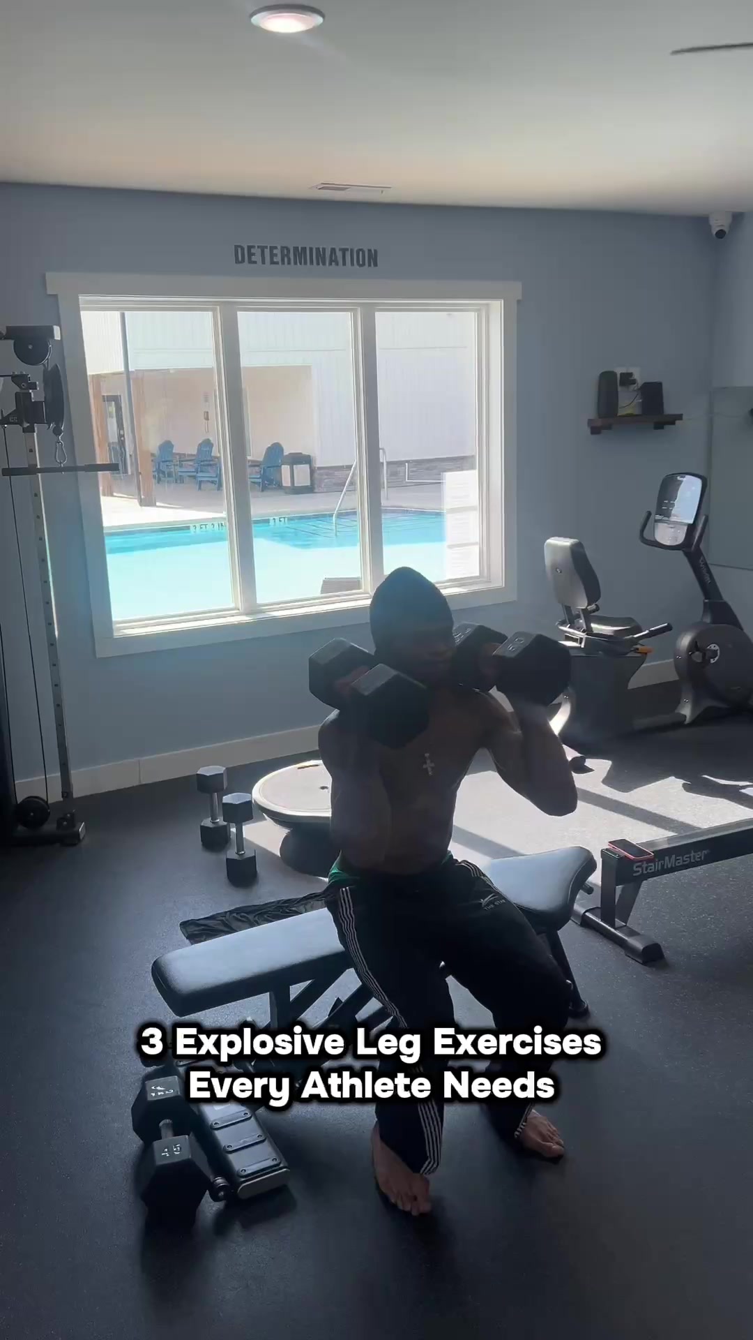 @Jayscrivv_