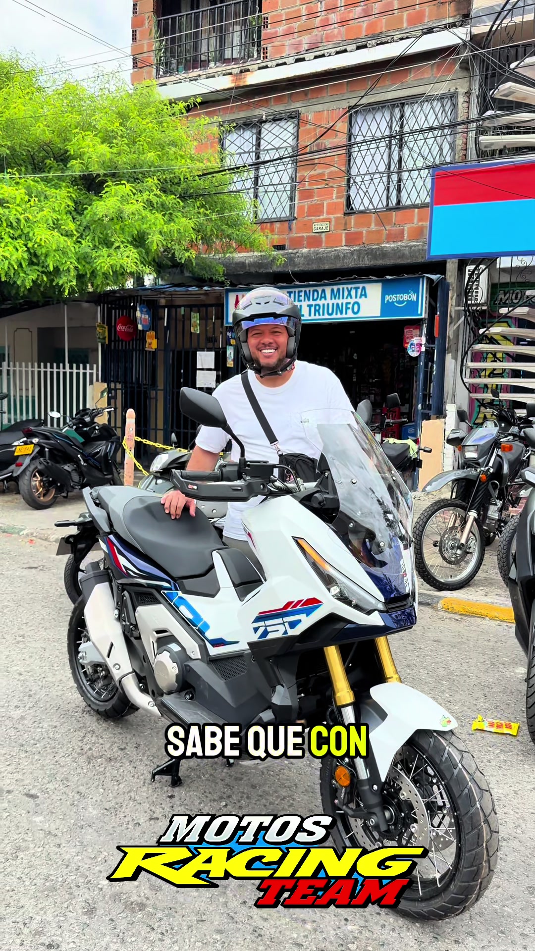 @Motos racing team
