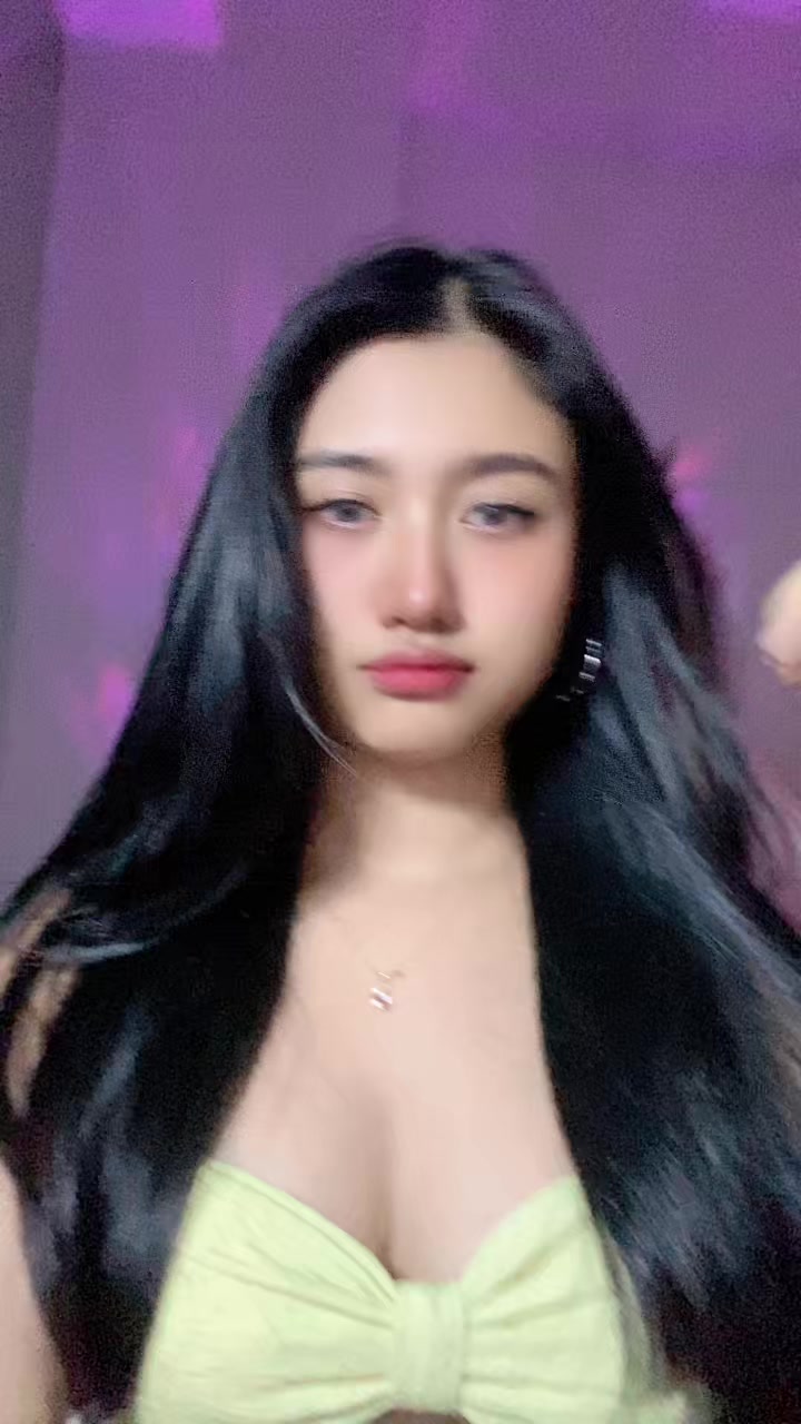 @Amelia Boo710