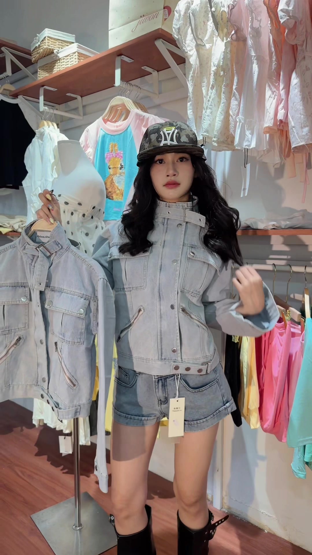 @jiwonclothes