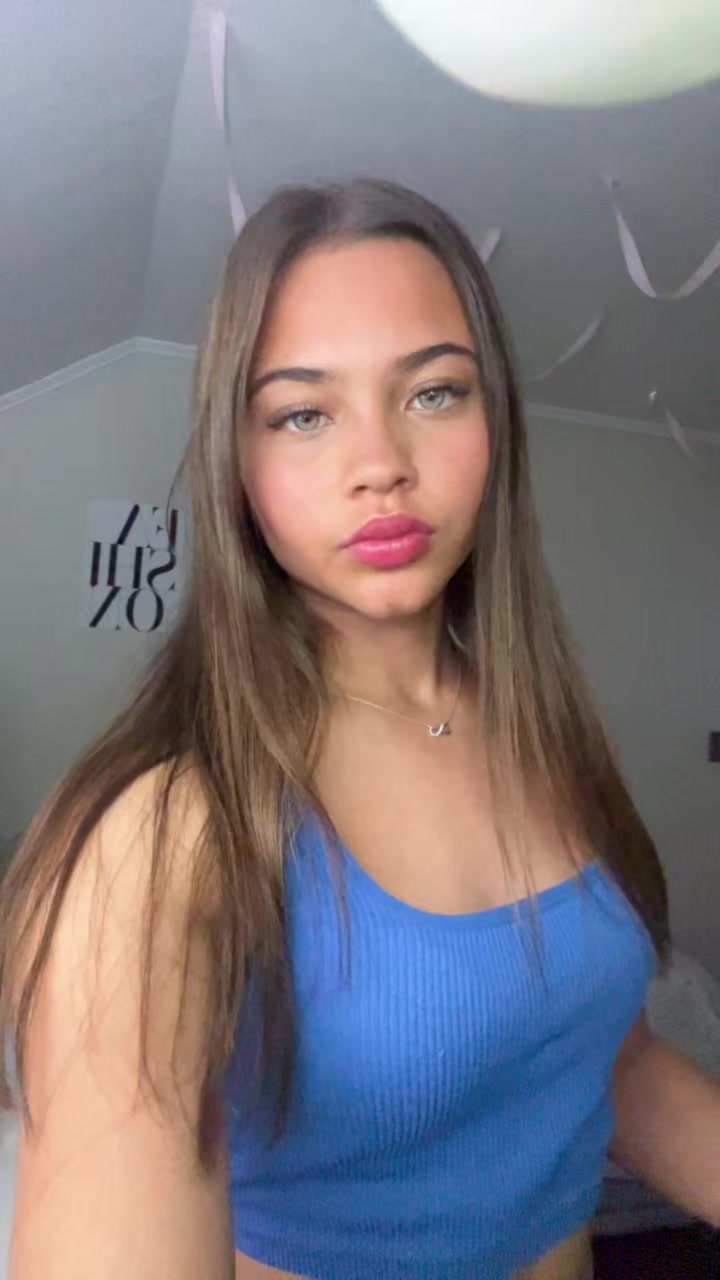 @luciiarenataa