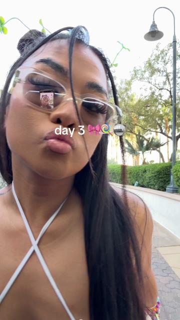 @kiwi