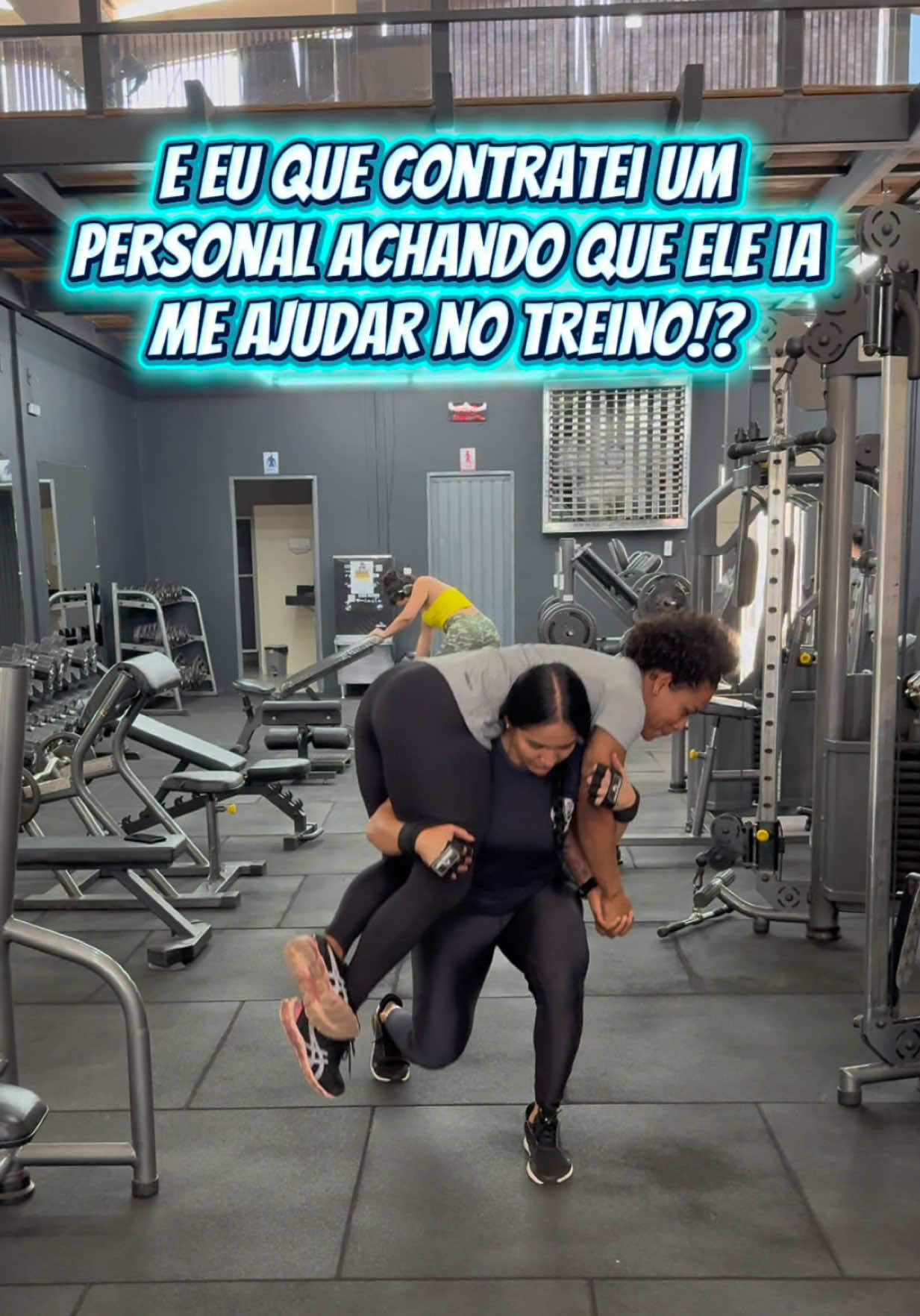 @K&aacute;tia Soares