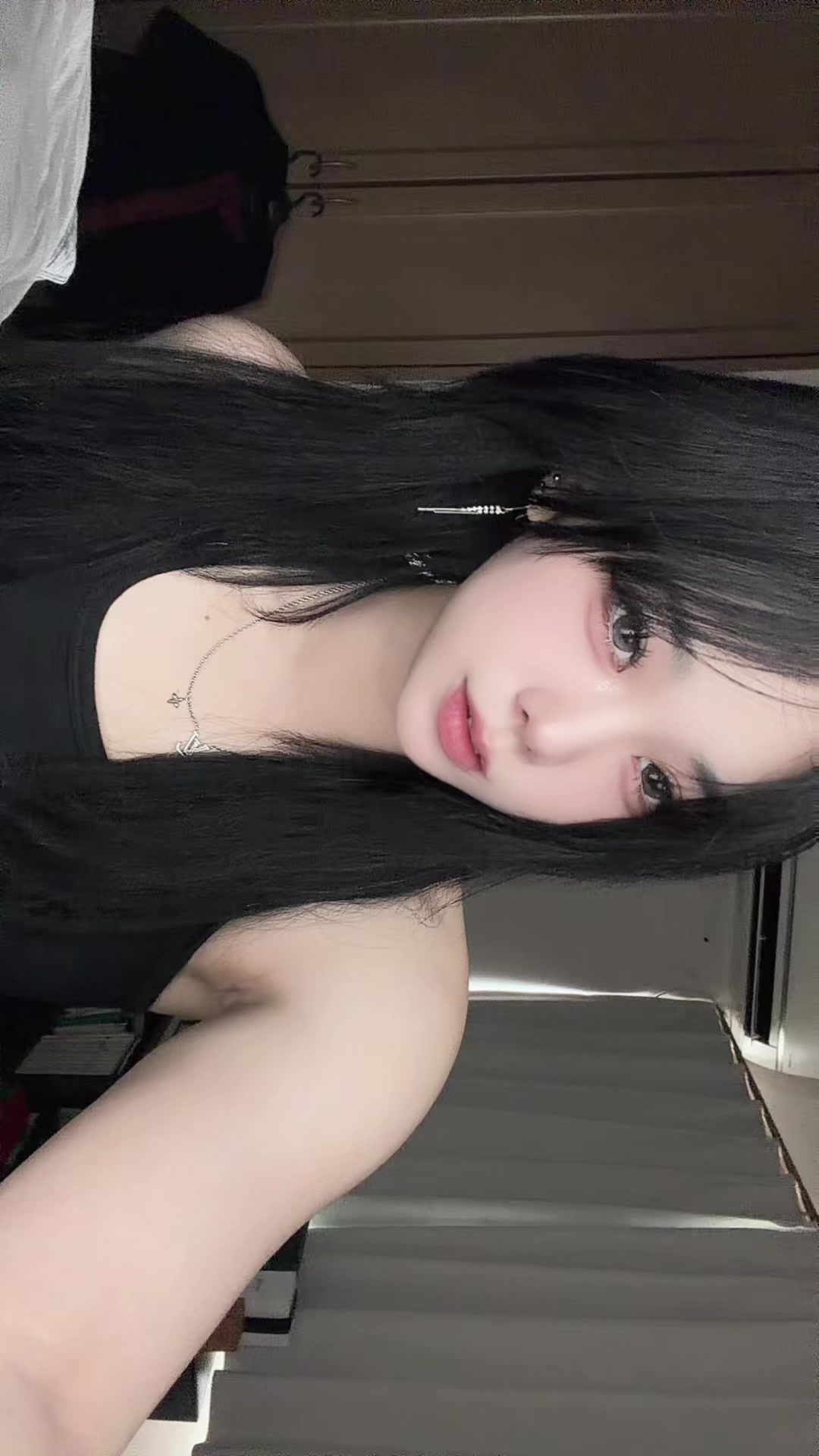 @らな