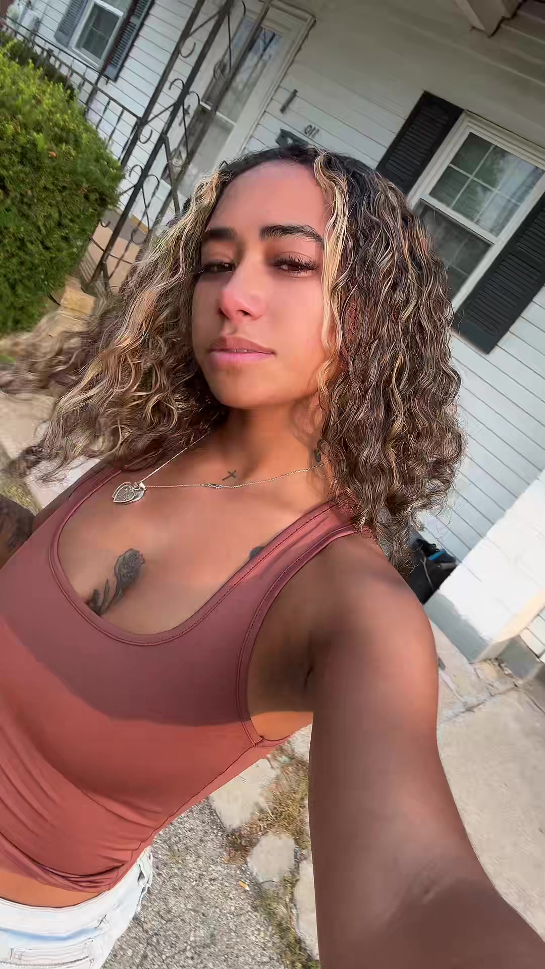 @serasiannn