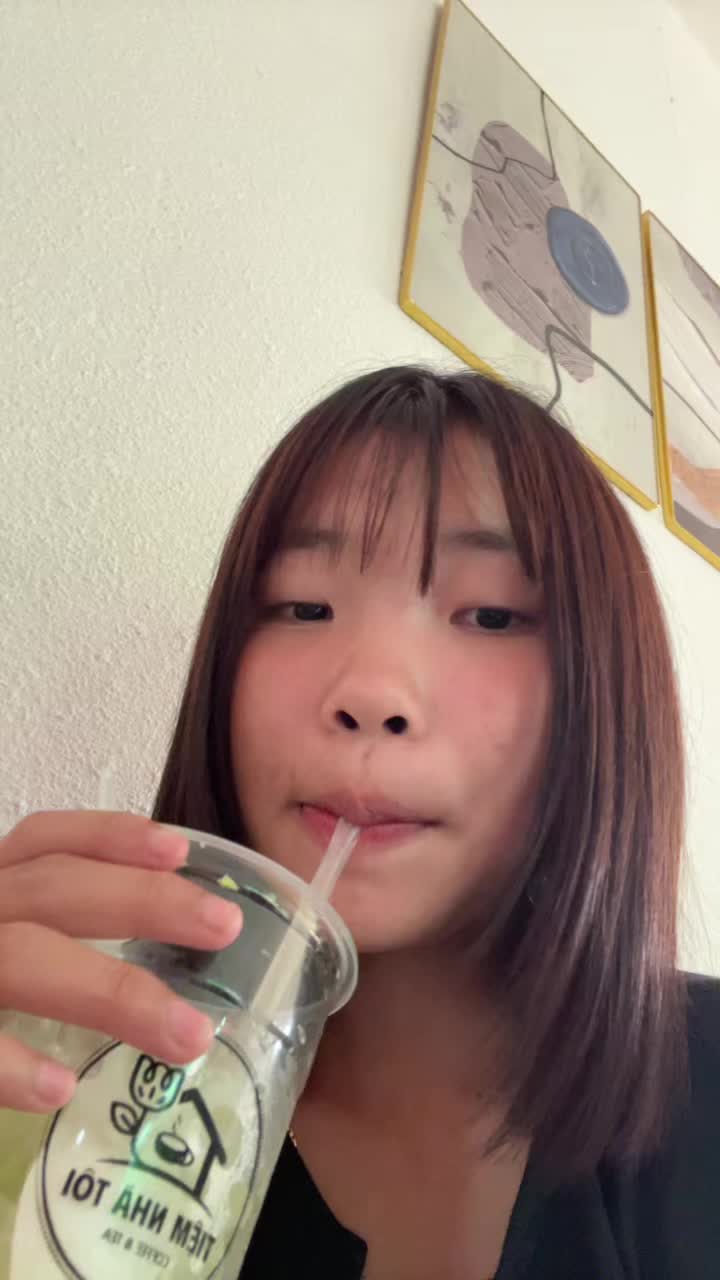 @Mi Kmab ๐ท