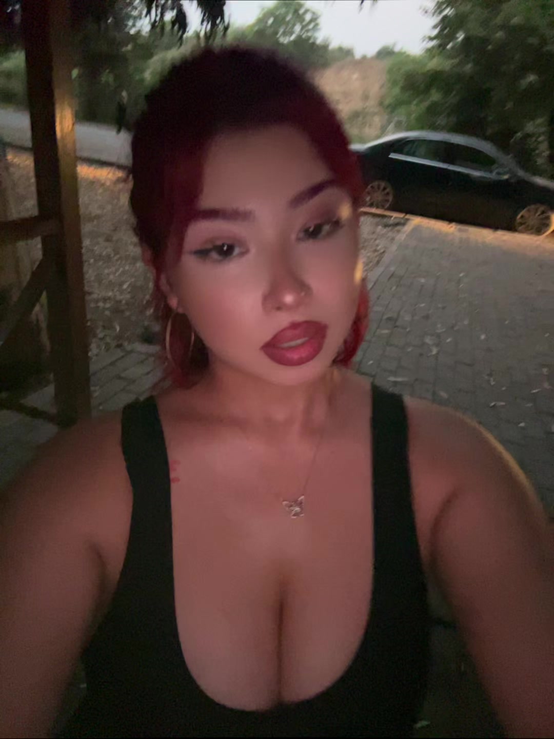 @nur