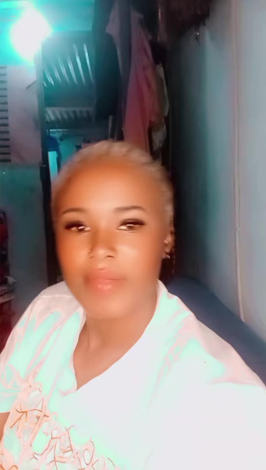 @Baby 💞 money🥰