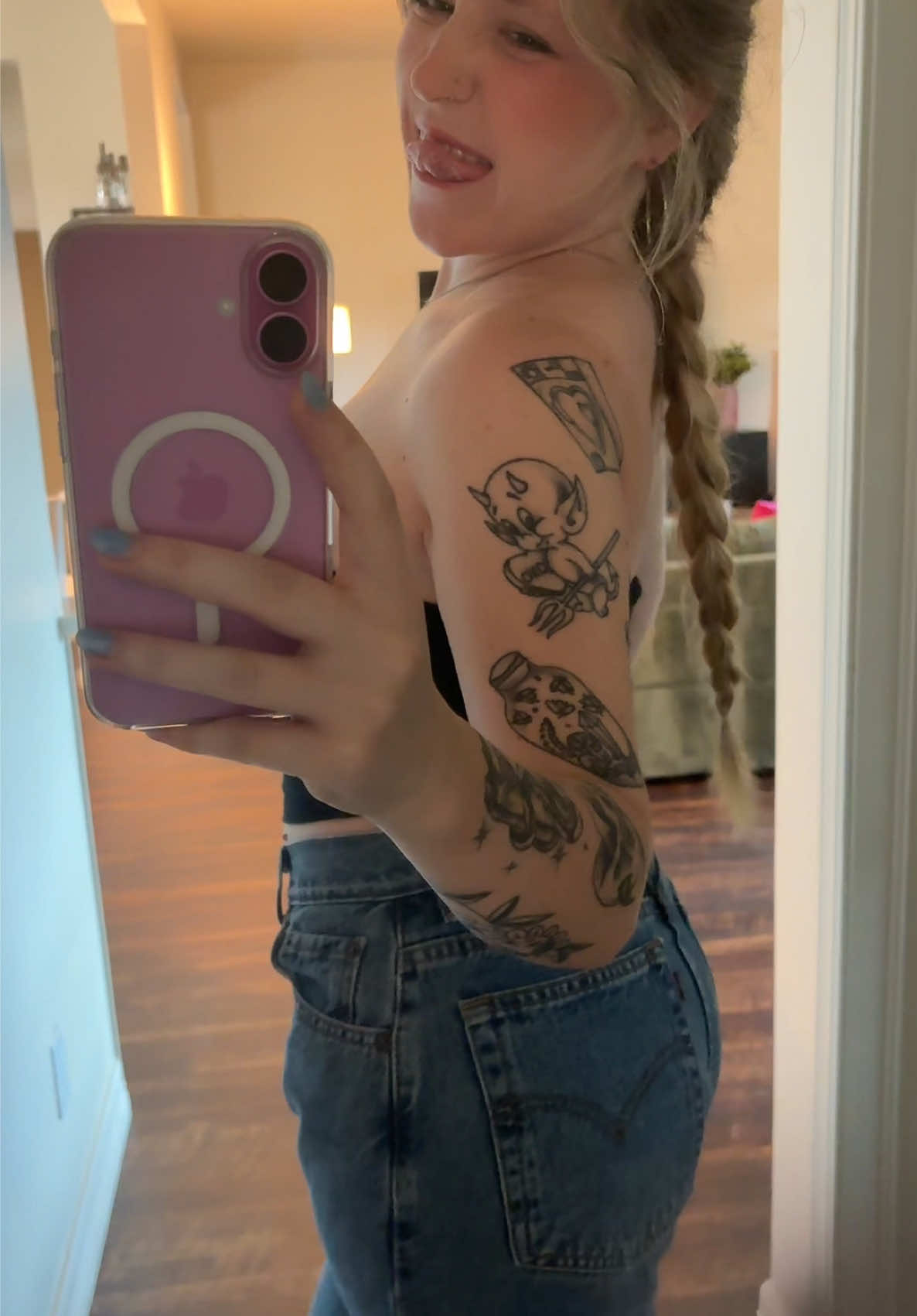 @Zoe Jane ๐