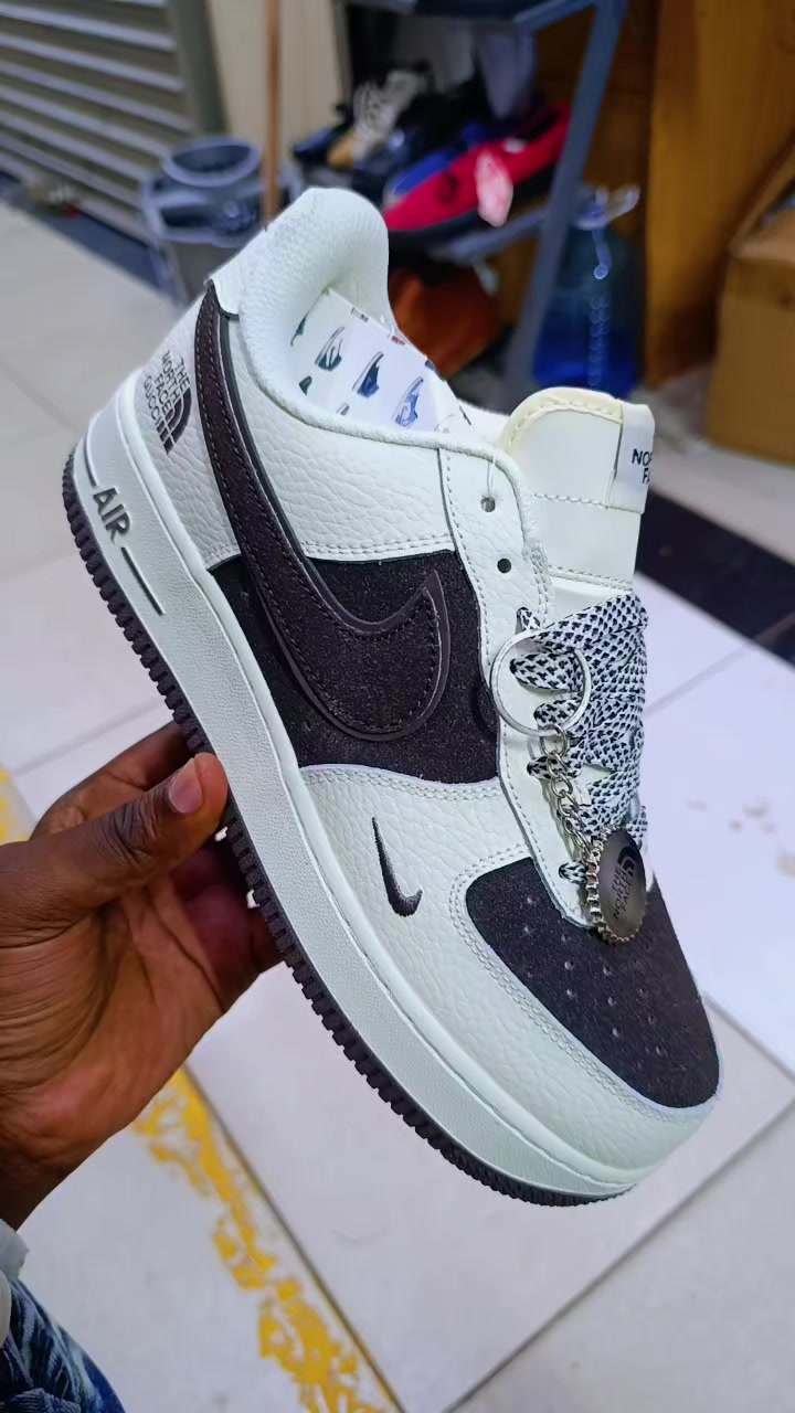 @sweet sneakers 🔥🔥